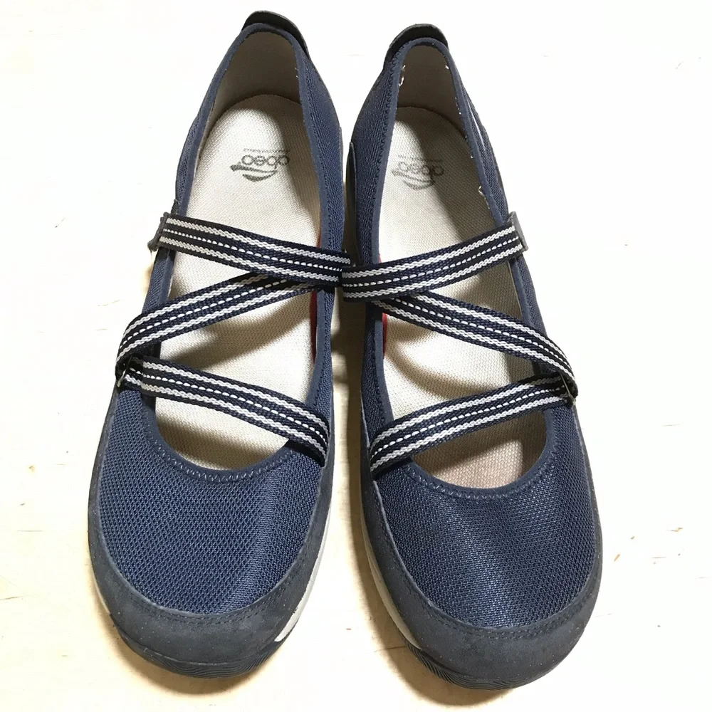Dansko Women's Hazel Navy Suede Slip On Sneakers Size EU 42